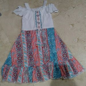 Girls dress